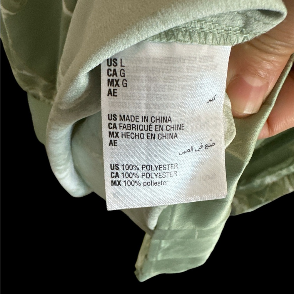 Alfani Button-Down Blouse Features A Beautiful Gr… - image 6